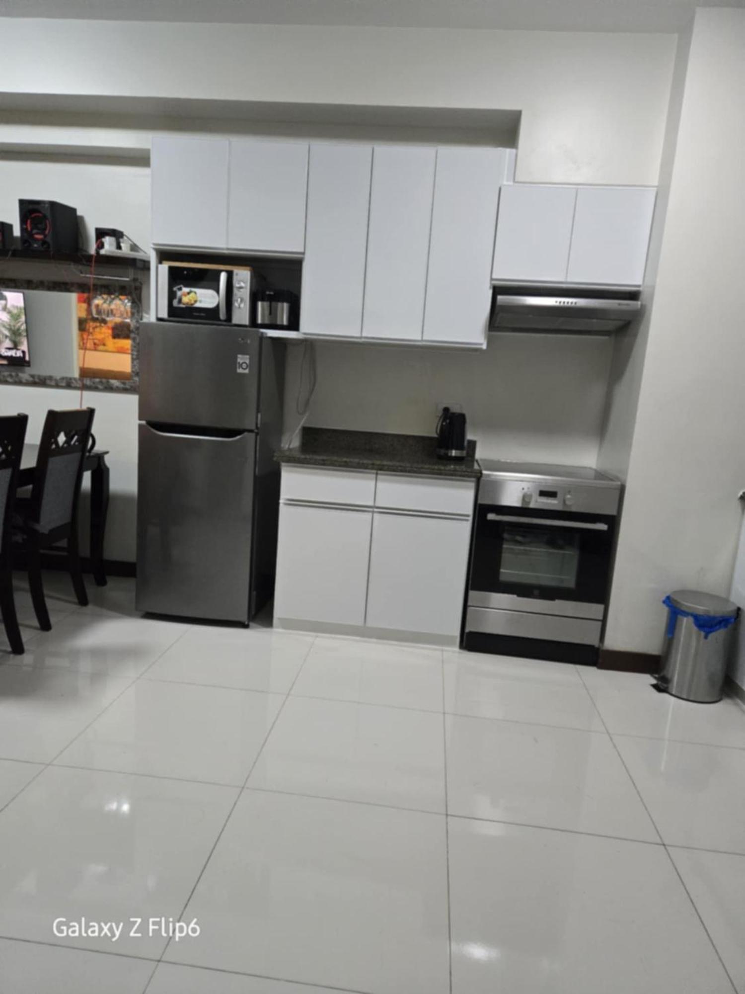 Brio Towers Condominuim Mandaluyong Exteriér fotografie