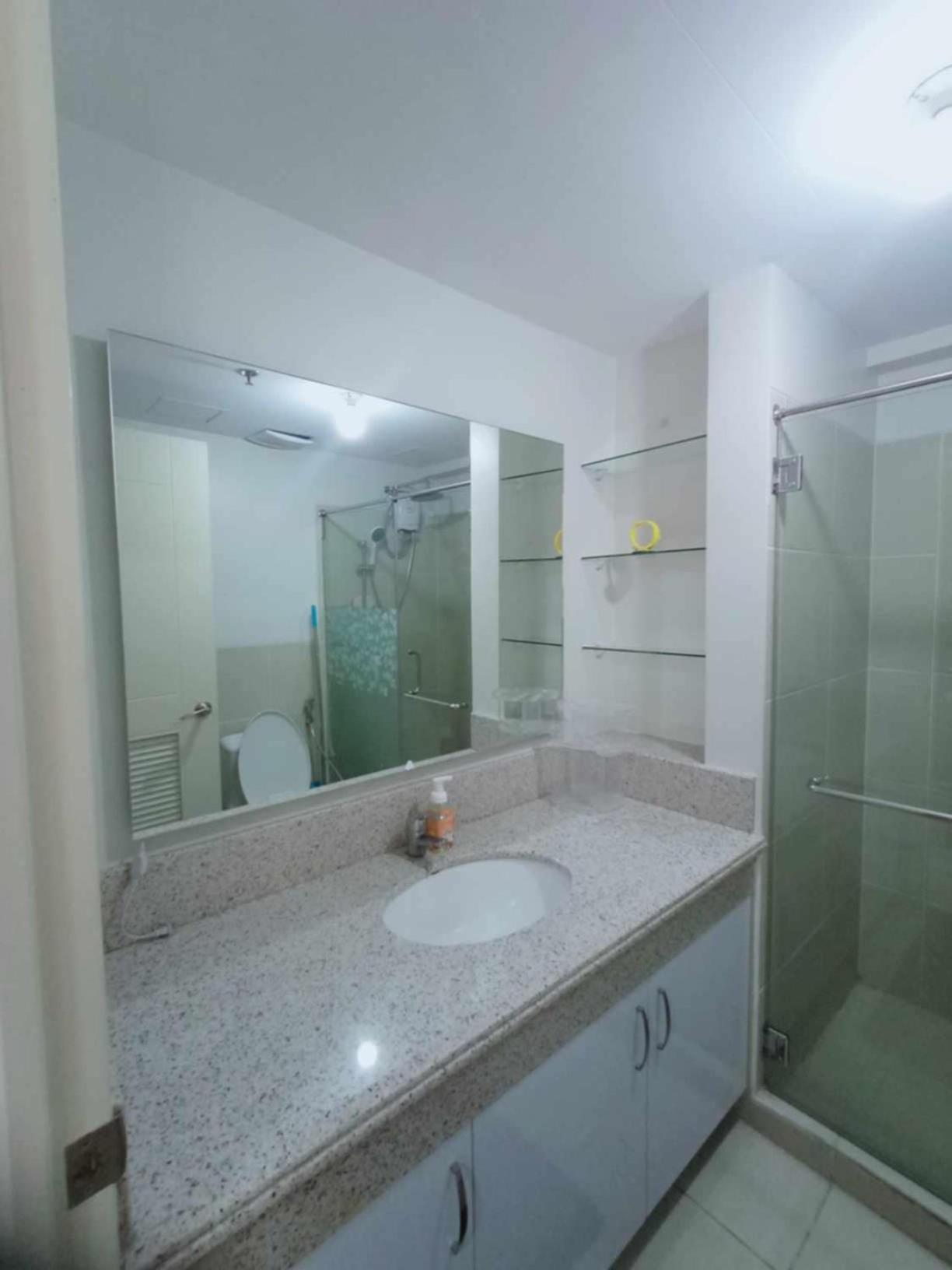 Brio Towers Condominuim Mandaluyong Exteriér fotografie